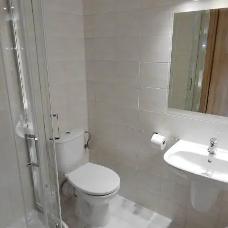 Bachus Guest house *