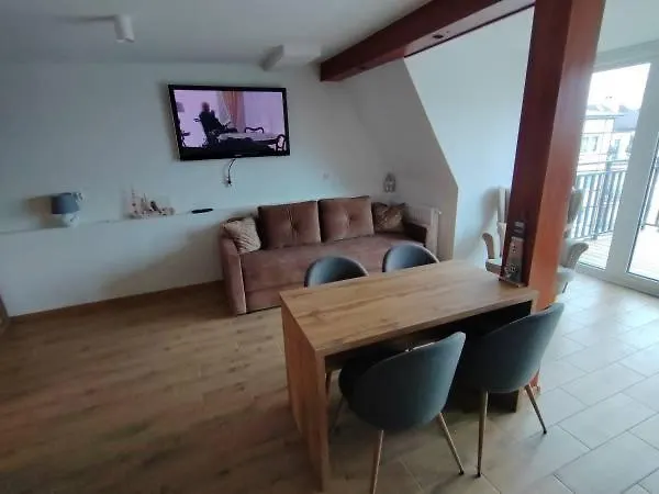 ゲストハウス Bachus ミエルノ