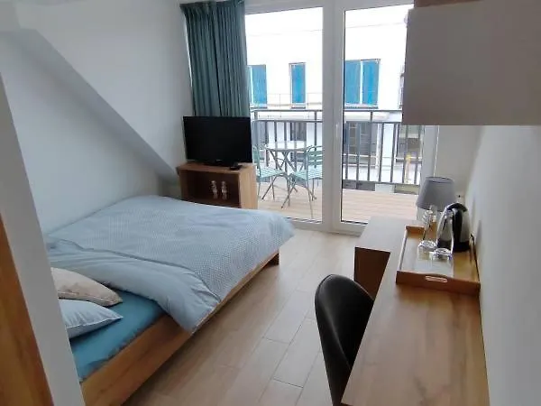 ゲストハウス Bachus 3*