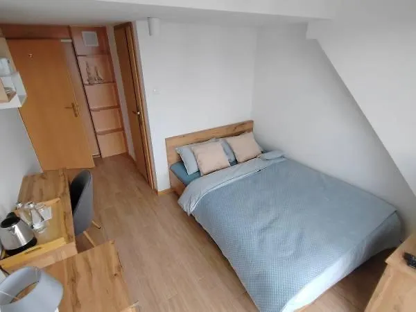 ゲストハウス Bachus 3*